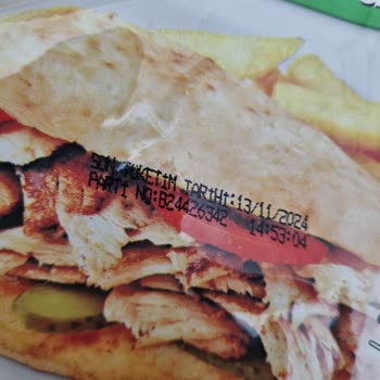 Pişmemiş Ve Bozuk Kokulu Döner Şikayeti