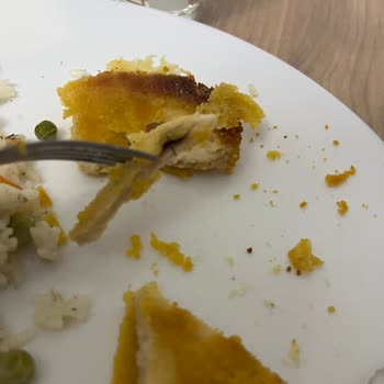 Cordon Blue Ürününde Böcek Şoku Ve Yetersiz Destek
