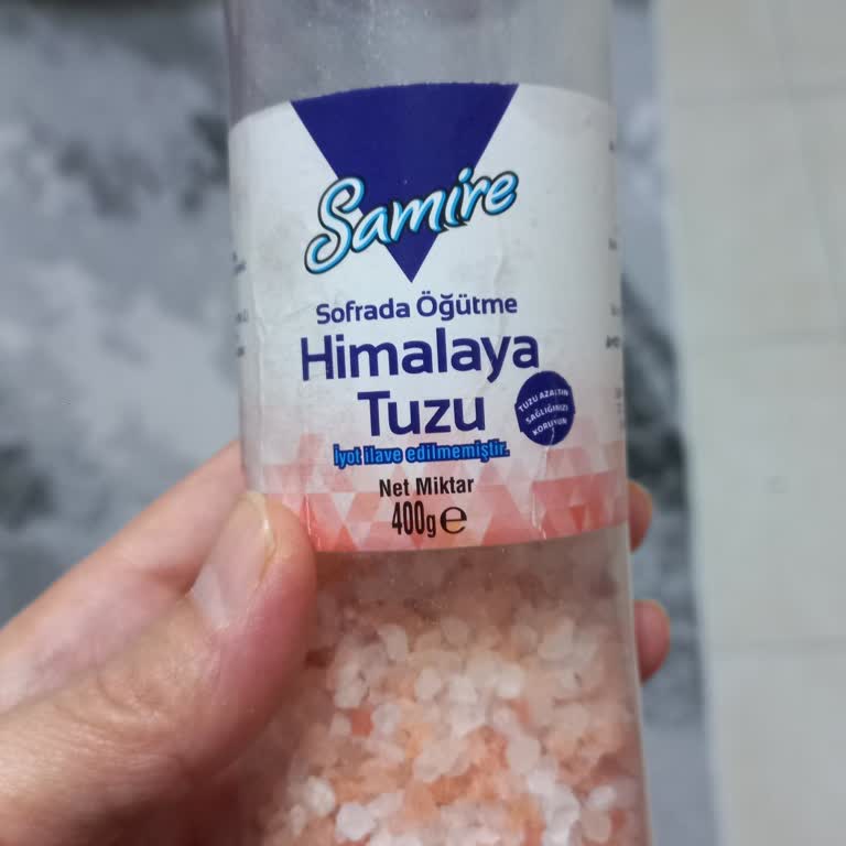 Himalaya Tuzu İçinde Cam Parçaları