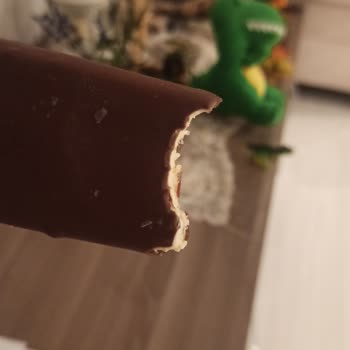 Kapalı Paket Magnum'da Şok Edici Diş İzleri