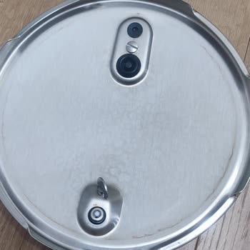 Fissler Düdüklü Tencerede İlk Kullanımda Lekelenme Sorunu