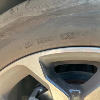 Ford Focus Lastik Sorunu: Continental Lastiklerde Beklenmedik Kopmalar