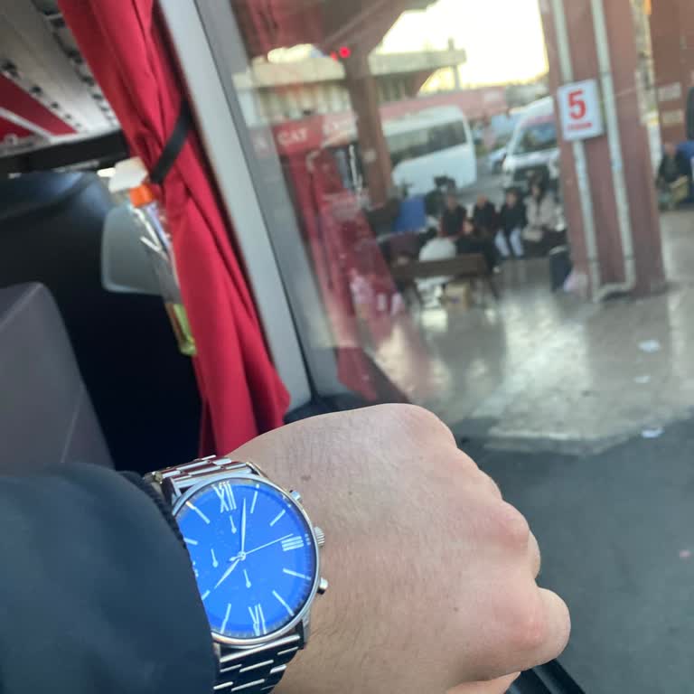 Gecikmeli Otobüs Ve Kötü Müşteri Hizmeti