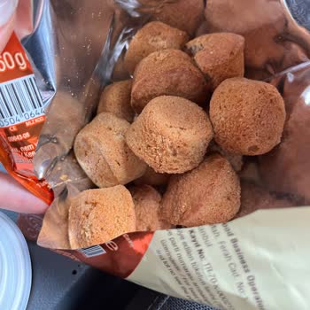 Ülker Dankek Lokmalık Kek Bayat Ve Kuru Çıktı