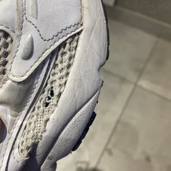 Adidas Ayakkabı Kalitesizliği Ve Garanti Sorunu