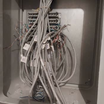 Türk Telekom'un Keyfi İnternet Kesintisi Ve Fiber Geçiş Sorunları
