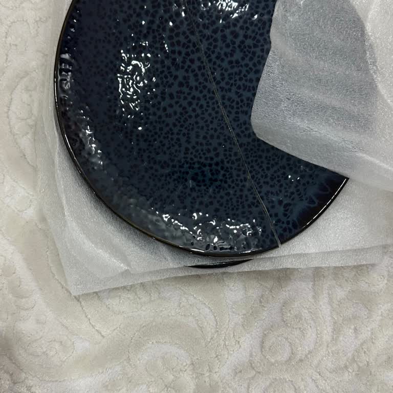 Yemek Takımındaki Çizikler Ve Kırık Tabak Sorunu