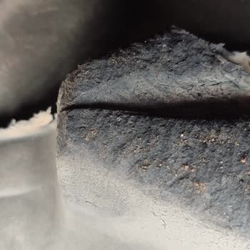 Yeni Traktörün Lastik Sorunu Ve İlgisizlik