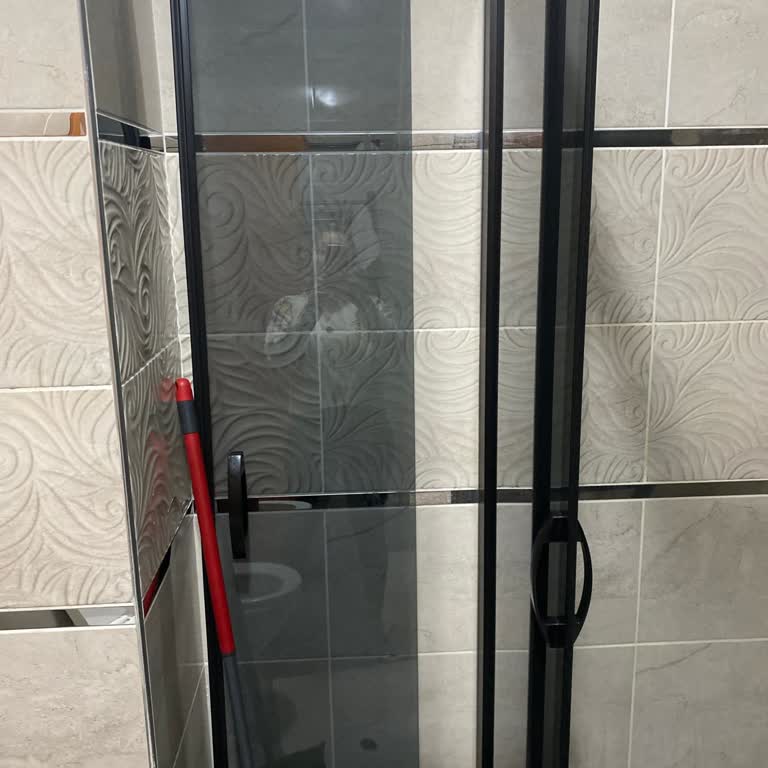 İskit Yapı Duşa Kabin Güvenliği Ve Müşteri Hizmetleri Sorunu