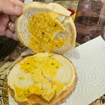 Tibers Çıtır Tavuk Burger'de Tavuk Eksikliği Mağduriyeti