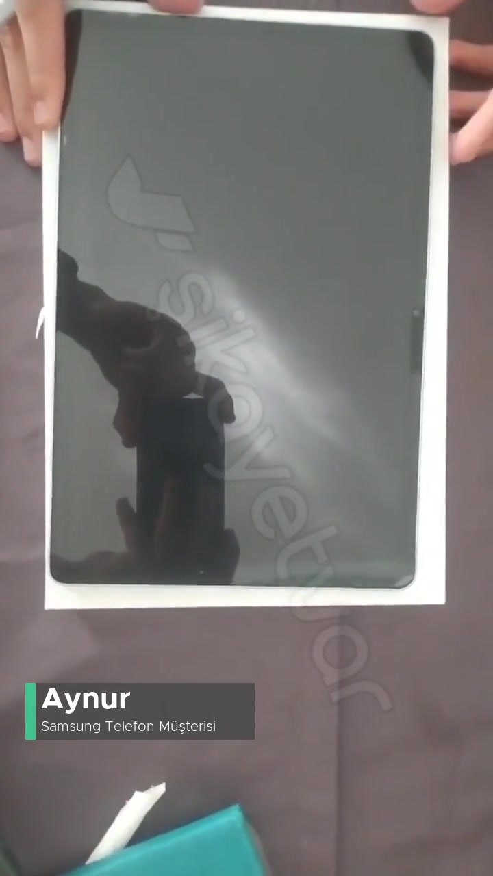 Samsung Galaxy TAB S9 Fe Tabletim Donuyor Ve Kitleniyor videonun kapak resmi