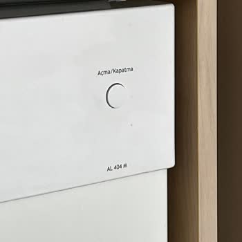Altus Bulaşık Makinesi Raflarında Pas Sorunu