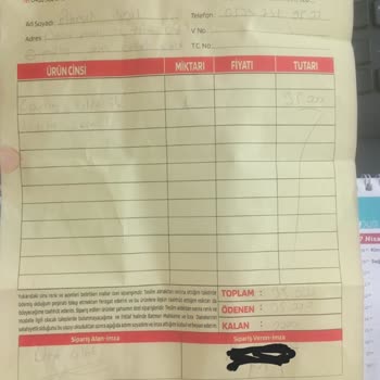 Koltuk Takımında Oluşan İzler Ve Lekeler İçin Çözüm Bekliyorum