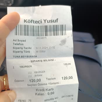 Çiğ Köfte Skandalı: Çocuğuma Pişmemiş Et Yedirdiler