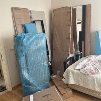 Eksik Parça Nedeniyle Yarım Kalan Mobilya Kurulumu