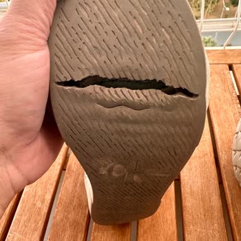 Calvin Klein Sattığı Malın Arkasında Durmadı