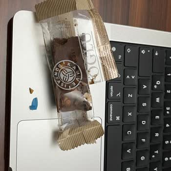 Kahve Dünyası Çikolatasında Şok Edici Plastik Parça