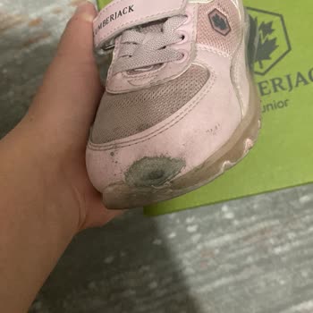 Lumberjack Ayakkabıda Beklenmedik Soyulma Sorunu