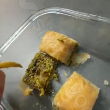 Baklavacı Hacıbaba Baklavadan Çıkan Antep Fıstığı Kabuğu!