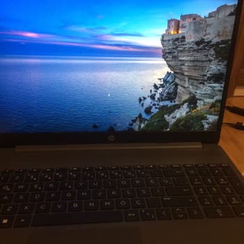 HP Laptopta Bitmeyen Sorunlar Ve Yetersiz Destek