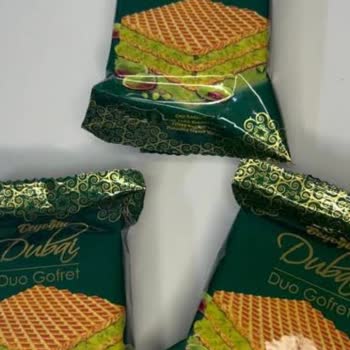 Beyoğlu Dubai Gofret İçindeki Sert Maddeler Diş Kırıyor