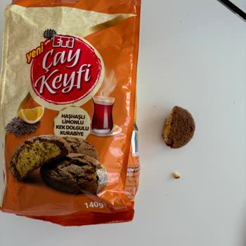 Eti Marka Ürününde Naylon İp Şoku