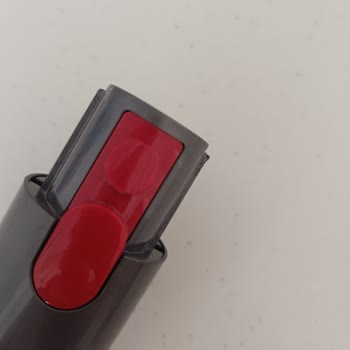 Defolu Dyson Ürünü Ve Yetersiz Müşteri Hizmeti