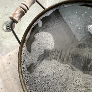 Paslanan Tava İle Zehirlenme Riski