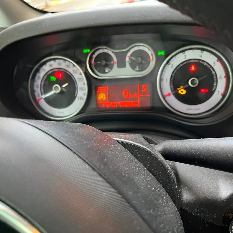 Fiat 500L Vites Arızası: Sürekli Tekrarlayan Sorun Ve Yetersiz Servis Çözümleri