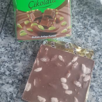 Beklenmedik Çikolata Deneyimi: Küflenmiş Gibi Görünüyor