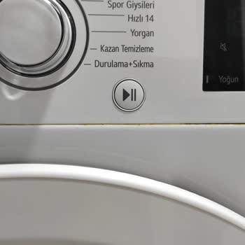 LG Çamaşır Makinesi: Paslı Su Kaçağı Ve Servis Hayal Kırıklığı