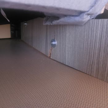 Modalife 3'lü Koltuk Takımı: Dayanıksız Menteşelerle Hayal Kırıklığı