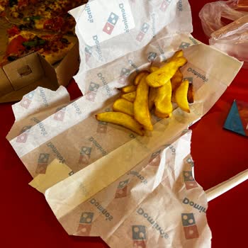 Hayal Kırıklığı Yaratan Domino's Deneyimi: Eksik Ürün Ve Asık Suratlı Hizmet