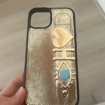 Kalitesiz Ürün Ve İlgisiz Müşteri Hizmeti