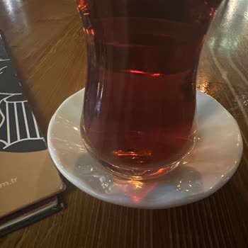 Bağcılar Meydan Kahve Durağı'nda Hizmet Sorunu