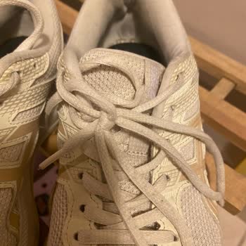 Asics Ayakkabının Kalite Sorunu Ve Beklenmedik Dağılma