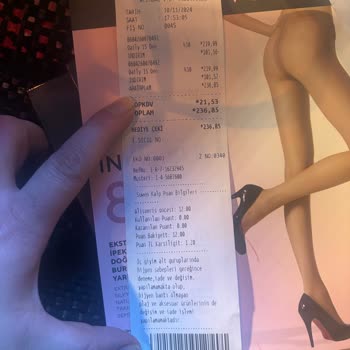 Suwen Mağazasında Çorap Değişimi Ve İade Sorunu