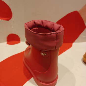 Çocuk Ayak Sağlığına Dikkat Edilmeyen Ürün