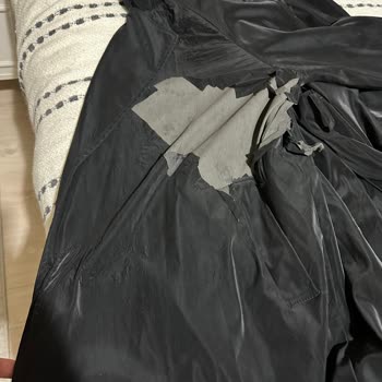 DeFacto'dan Aldığım Trençkotun Kalitesizliği Ve İlgisizlik