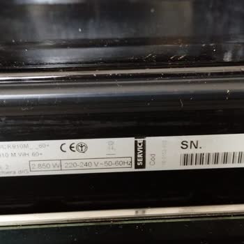 Franke Fırın Menteşe Sorunu Ve Mutfak Hasarı