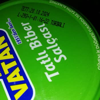 Tarihi Geçmiş Ürün Ve İlgisiz Müşteri Hizmetleri