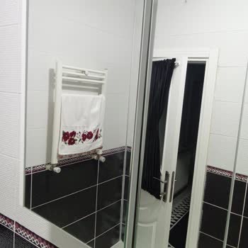 Lavabo Ve Dolap Sorunlarıyla Dolup Taşan Deneyim