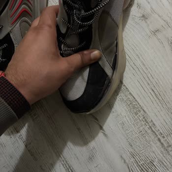 Marco Jamper Ayakkabılarımın Tabanı 3 Ayda Kalktı