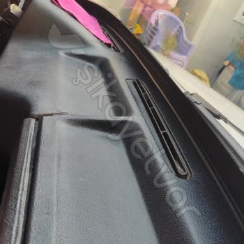 Cif Ultra İle Temizlikte Beklenmedik Beyaz Lekeler