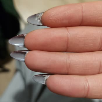 Protez Tırnakta Hayal Kırıklığı