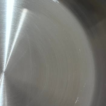 Kalitesiz Tencereler Ve İade Talebi