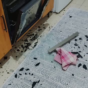 Silverline Fırın Camı Patladı: Üretim Hatası Ve Güvenlik Endişesi