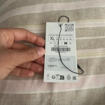 Zara'dan Gelen Yırtık Ürünler Ve İlgisiz Müşteri Hizmetleri