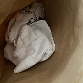 Bershka Online Siparişlerde Kalitesiz Ürün Gönderimi!