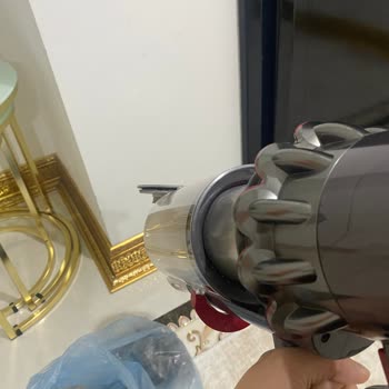 Dyson V11 Total Clean enttäuschende Qualität trotz hohem Preis